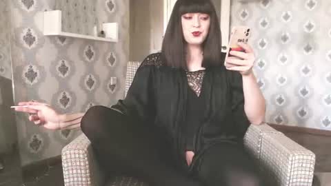 Snapshot of mia_wallase chatting on July 2026 07:07:01 AM mia_wallase online show from July 2026 07:07:01 AM