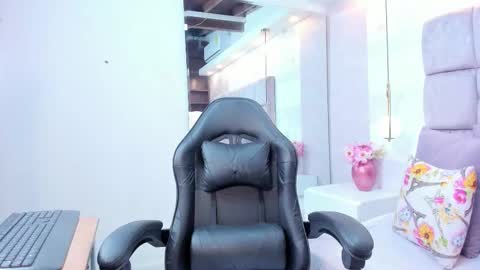 Snapshot of miaa_diamondd chatting on March 2026 10:38:01 PM miaa_diamondd online show from March 2026 10:38:01 PM