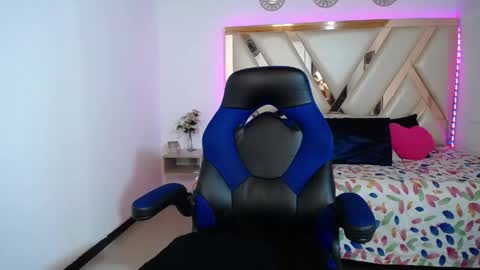 Snapshot of miaa_ferrari1 chatting on April 2026 12:00:02 PM MIA online show from April 2026 12:00:02 PM