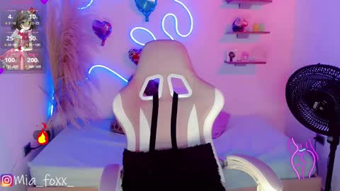 Snapshot of miaa_foxx_ chatting on February 2025 03:48:01 AM Mia online show from February 2025 03:48:01 AM