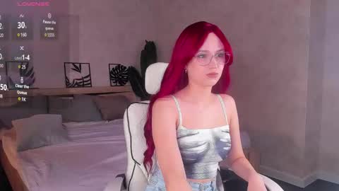 Mia online show from March 2026 11:04:01 AM