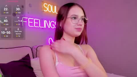 Mia online show from June 2026 11:05:01 AM