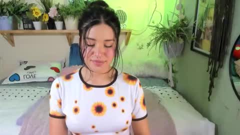 Snapshot of miaa_rose__ chatting on October 2025 09:24:01 PM Miaa online show from October 2025 09:24:01 PM