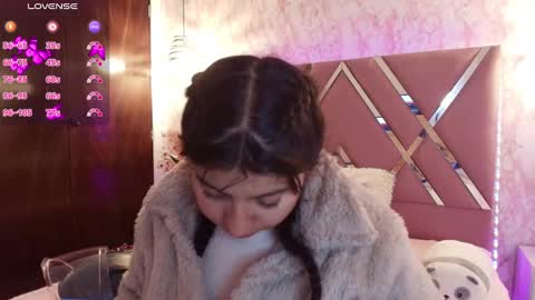 miaa_smiith1 online show from March 2025 12:11:02 PM