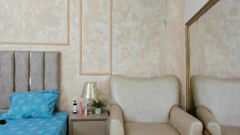 Snapshot of miaasummer chatting on February 2026 11:36:01 AM Miaasummer online show from February 2026 11:36:01 AM