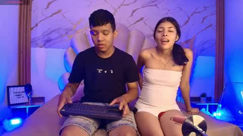 Snapshot of miaayhero chatting on April 2026 07:55:01 PM MiaayHero online show from April 2026 07:55:01 PM