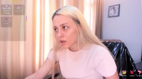 MiaCarper online show from March 2026 08:57:01 PM