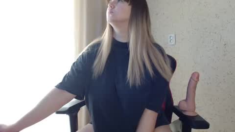 MiaFoxisJa online show from February 2026 03:18:01 AM