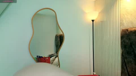 miagomezx online show from February 2026 07:22:01 PM