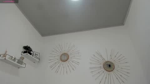 Miah Collins online show from October 2025 11:47:02 AM