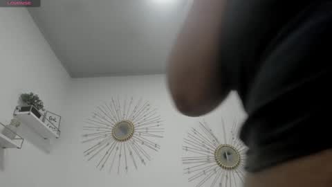 Miah Collins online show from October 2025 11:25:01 AM