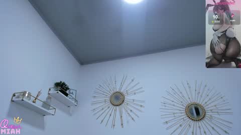 Snapshot of miah_bigboobs chatting on June 2026 07:07:01 PM Miah Collins online show from June 2026 07:07:01 PM