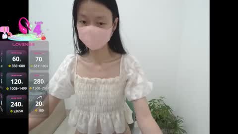 Snapshot of miahchan68 chatting on October 2025 06:49:01 PM miahchan68 online show from October 2025 06:49:01 PM