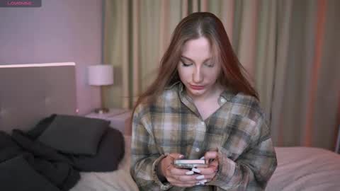 milanaaaa online show from February 2025 01:16:02 AM