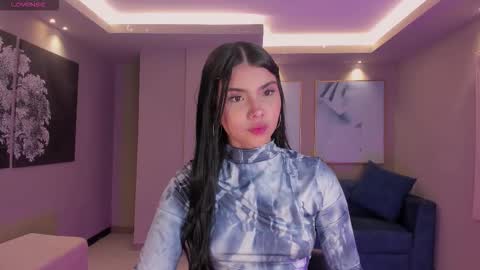 Call me Mia  online show from December 2025 05:20:02 PM