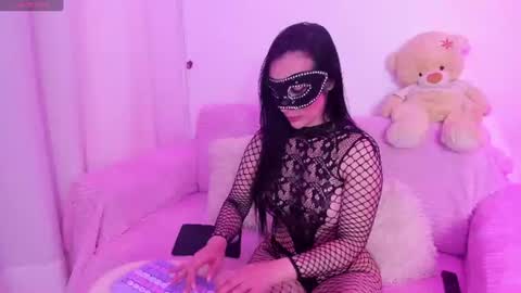 Mia online show from June 2026 02:16:01 AM