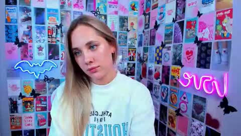 Snapshot of miamilas chatting on September 2025 09:26:01 PM miamilas online show from September 2025 09:26:01 PM