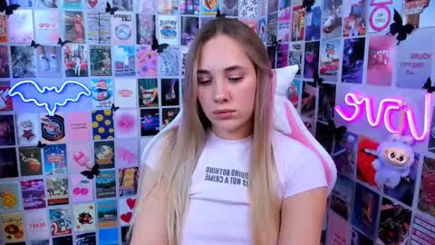 Snapshot of miamilas chatting on October 2025 05:04:02 PM miamilas online show from October 2025 05:04:02 PM