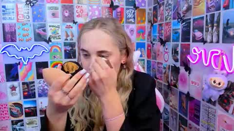 Snapshot of miamilas chatting on December 2025 03:07:01 PM miamilas online show from December 2025 03:07:01 PM