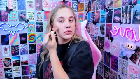 Snapshot of miamilas chatting on January 2026 12:40:01 PM miamilas online show from January 2026 12:40:01 PM