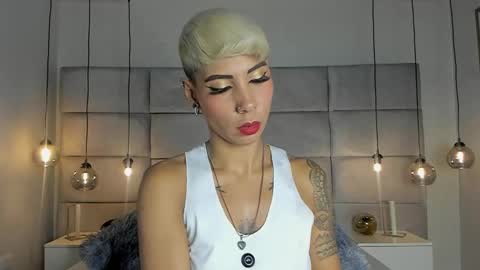 Mia Morgann online show from February 2025 01:22:01 PM