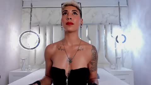 Mia Morgann online show from February 2025 05:31:01 PM