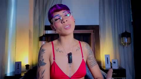 Mia Morgann online show from September 2025 01:11:02 PM