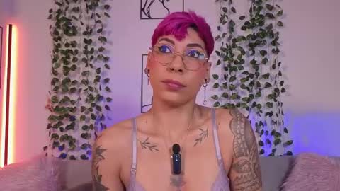 Mia Morgann online show from March 2026 09:59:02 AM