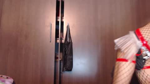 Snapshot of miancuntydoll chatting on December 2024 03:14:02 AM MianCuntyDoll online show from December 2024 03:14:02 AM