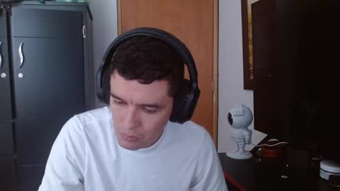 miaou_miaou online show from February 2025 08:42:01 PM