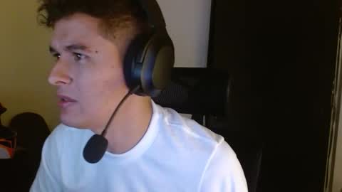 miaou_miaou online show from October 2025 12:20:01 AM