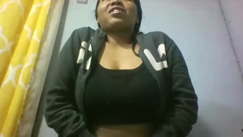 miarii online show from September 2025 05:44:01 AM