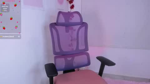 Mia Wilsson online show from November 2025 12:42:01 AM