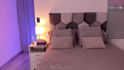 THE BEST LOVRS antonio flatlastifoundyoulautrebleudrpapaolu donnie lbsunkown1804 online show from February 2025 04:12:01 AM