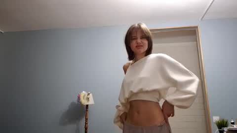 Luna online show from October 2025 04:26:01 PM