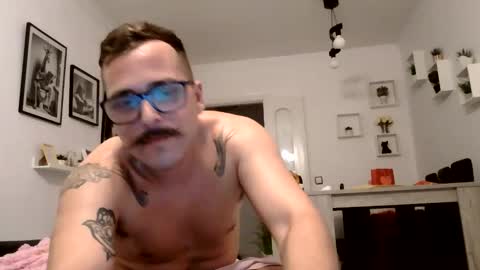 MILO MIAMI online show from May 2026 11:31:02 PM