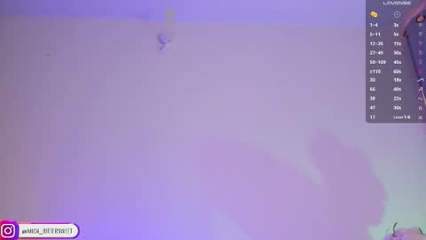         online show from September 2025 10:04:01 PM