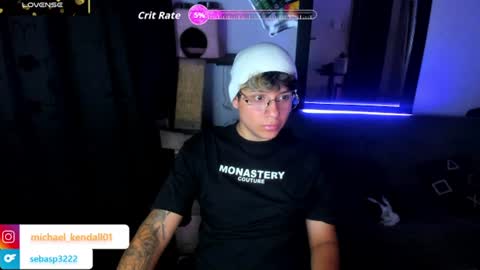 Snapshot of michael_kendall0 chatting on June 2026 02:16:02 PM michael independent model online show from June 2026 02:16:02 PM