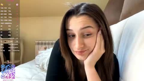 Snapshot of michael_pors chatting on June 2026 10:13:02 AM Emily online show from June 2026 10:13:02 AM