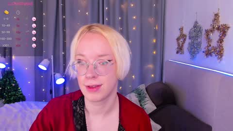 Snapshot of michael_swan chatting on December 2024 01:40:01 PM Michel online show from December 2024 01:40:01 PM