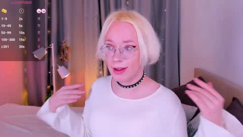 Snapshot of michael_swan chatting on December 2024 07:08:01 AM Michel online show from December 2024 07:08:01 AM