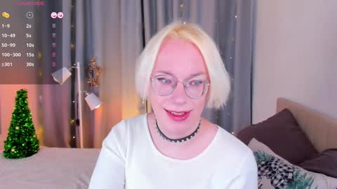 Snapshot of michael_swan chatting on December 2024 10:12:02 AM Michel online show from December 2024 10:12:02 AM