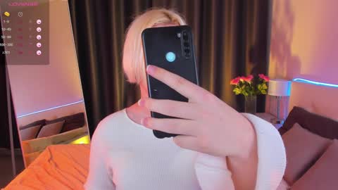 Snapshot of michael_swan chatting on January 2025 10:40:01 AM Michel online show from January 2025 10:40:01 AM