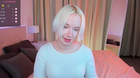 Snapshot of michael_swan chatting on January 2025 10:10:01 AM Michel online show from January 2025 10:10:01 AM