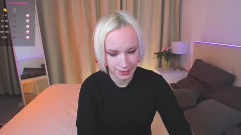 Snapshot of michael_swan chatting on February 2025 08:54:02 AM Michel online show from February 2025 08:54:02 AM