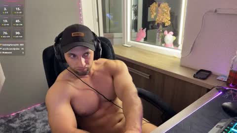 Snapshot of michaelbradley_for_u chatting on July 2026 09:41:01 PM michaelbradley_for_u online show from July 2026 09:41:01 PM