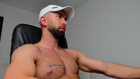 MichaelEvansx online show from December 2024 03:15:02 PM