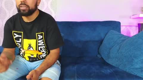 Michaell online show from January 2025 12:59:01 AM