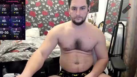 Snapshot of michaelragnar90 chatting on January 2025 01:40:01 PM michaelragnar90 online show from January 2025 01:40:01 PM