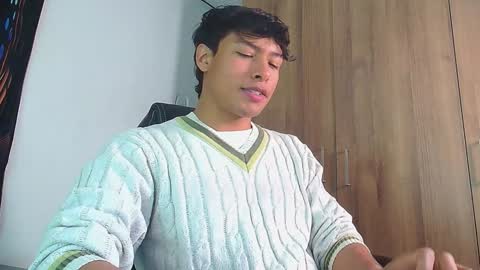 Snapshot of michaelstones chatting on January 2025 04:03:01 PM michaelstones online show from January 2025 04:03:01 PM